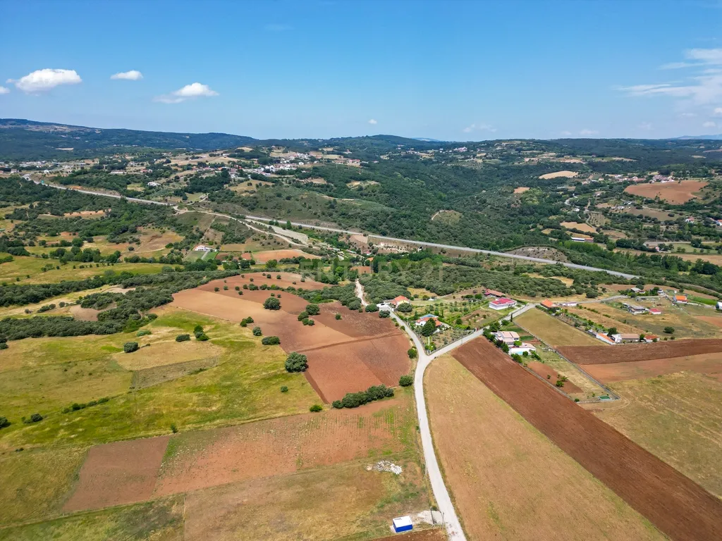 Terreno excepcional em Bragança - HABITAÇÃO PLURIFAMILIAR - Image 14