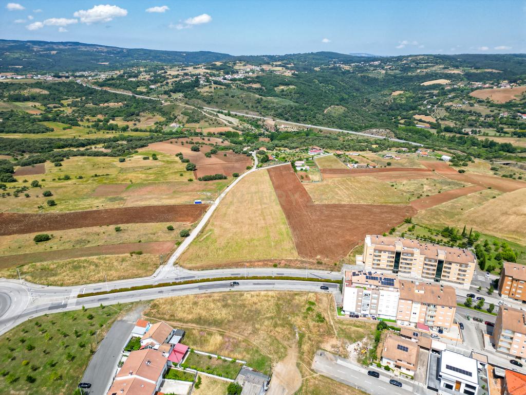 Terreno excepcional em Bragança - HABITAÇÃO PLURIFAMILIAR - Image 20