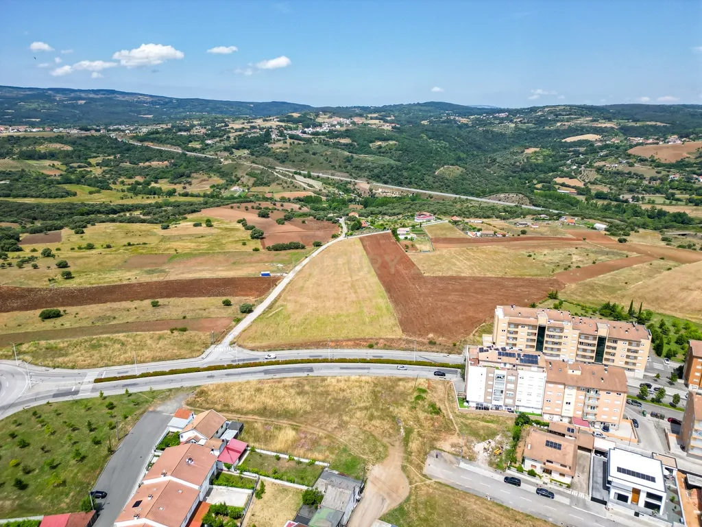 Terreno excepcional em Bragança - HABITAÇÃO PLURIFAMILIAR - Image 16