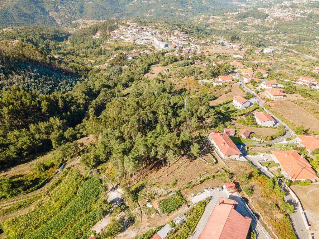 Terreno Rustico em zona de construção - Image 7
