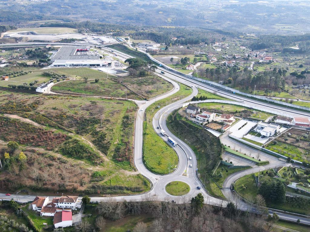 Terreno de construção para atividades económicas - Image 4