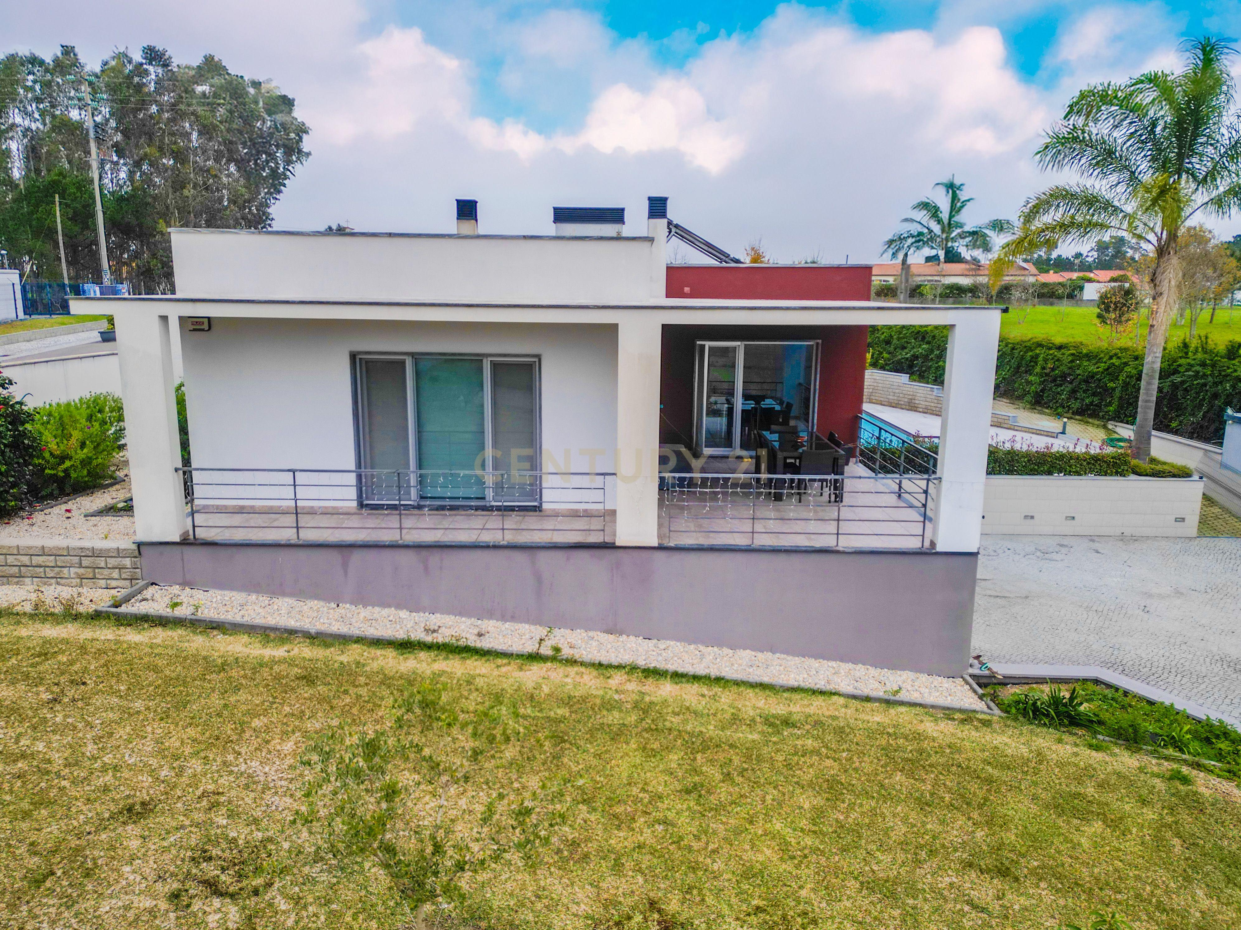 Moradia T4 de luxo - Carriço, Pombal - Image 15