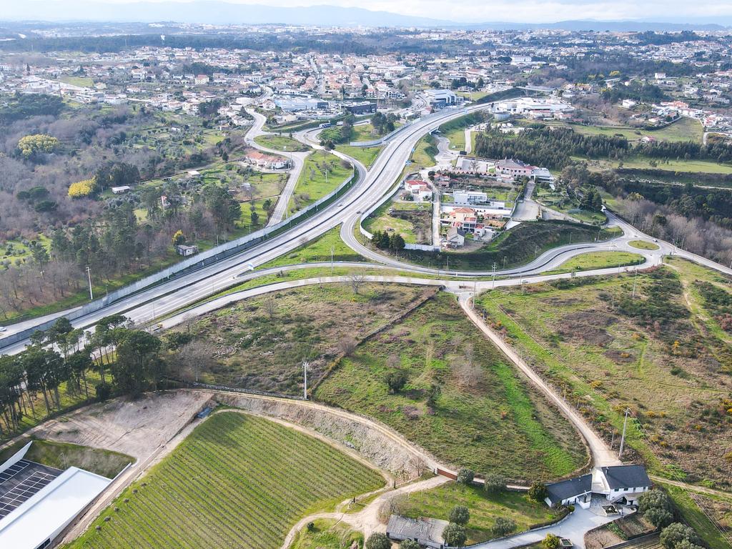 Terreno de construção para atividades económicas - Image 7