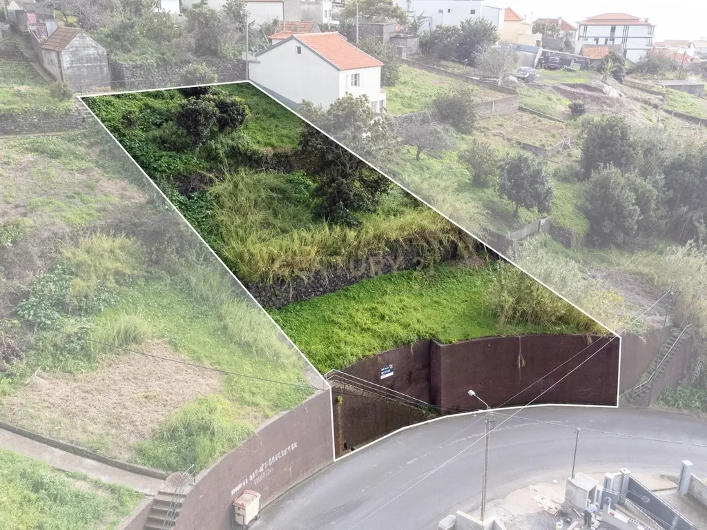 Terreno Rústico no Arco da Calheta - 667 m2 - Image 3