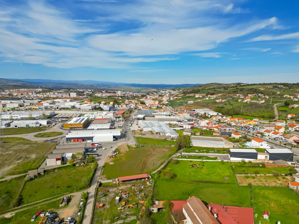 Moradia T5 para venda em Bragança - Image 14
