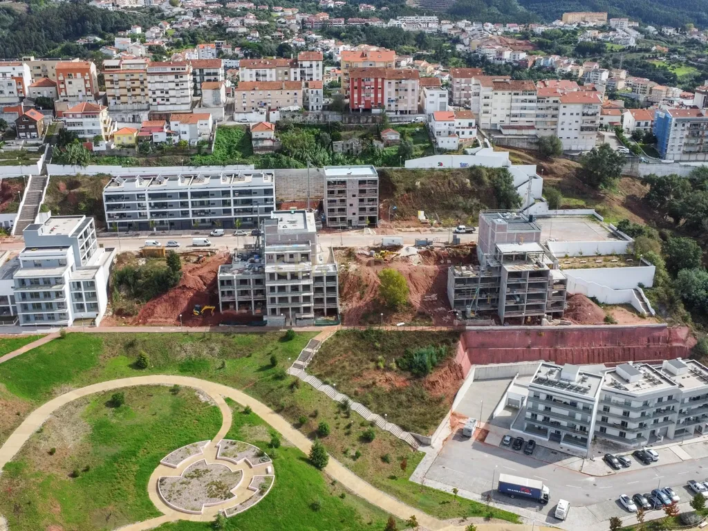 Apartamento T1, novo, em construção | Coimbra. - Image 8