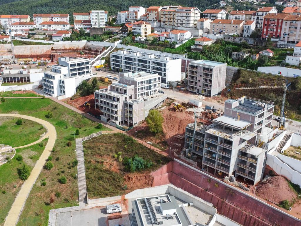 Apartamento T1, novo, em construção | Coimbra. - Image 6