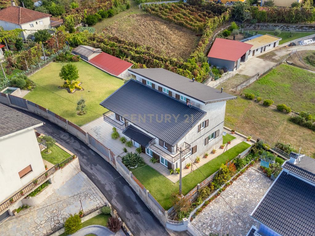 Moradia T5 em Travassos, Póvoa de Lanhoso - Image 31