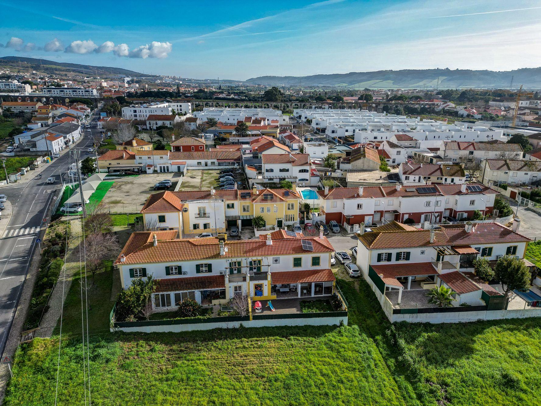MORADIA T5 COM JARDIM, EM SANTO ANTÃO DO TOJAL - Image 56