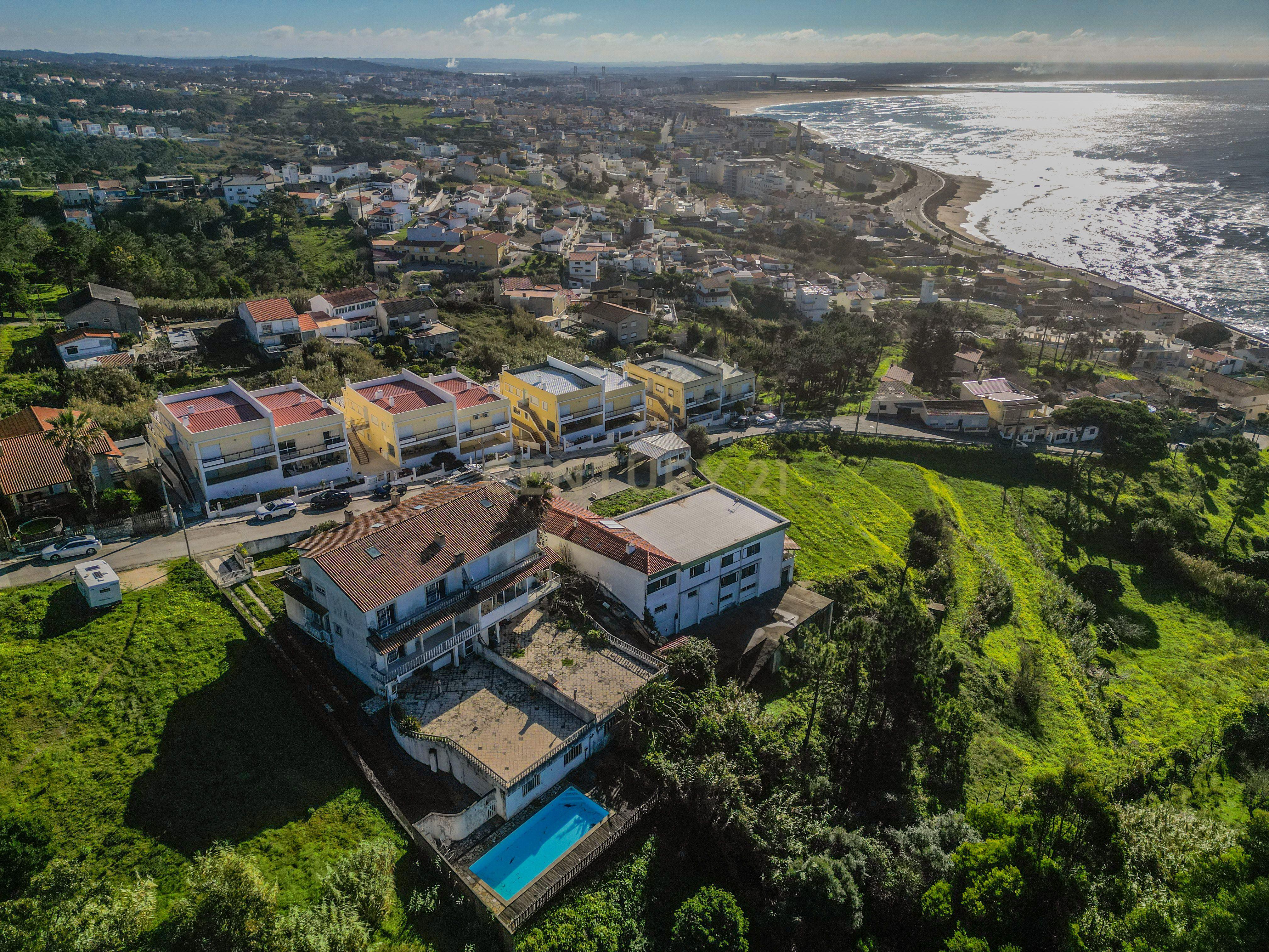 Moradia T4 com piscina e vista de mar na Figueira da Foz - Image 20