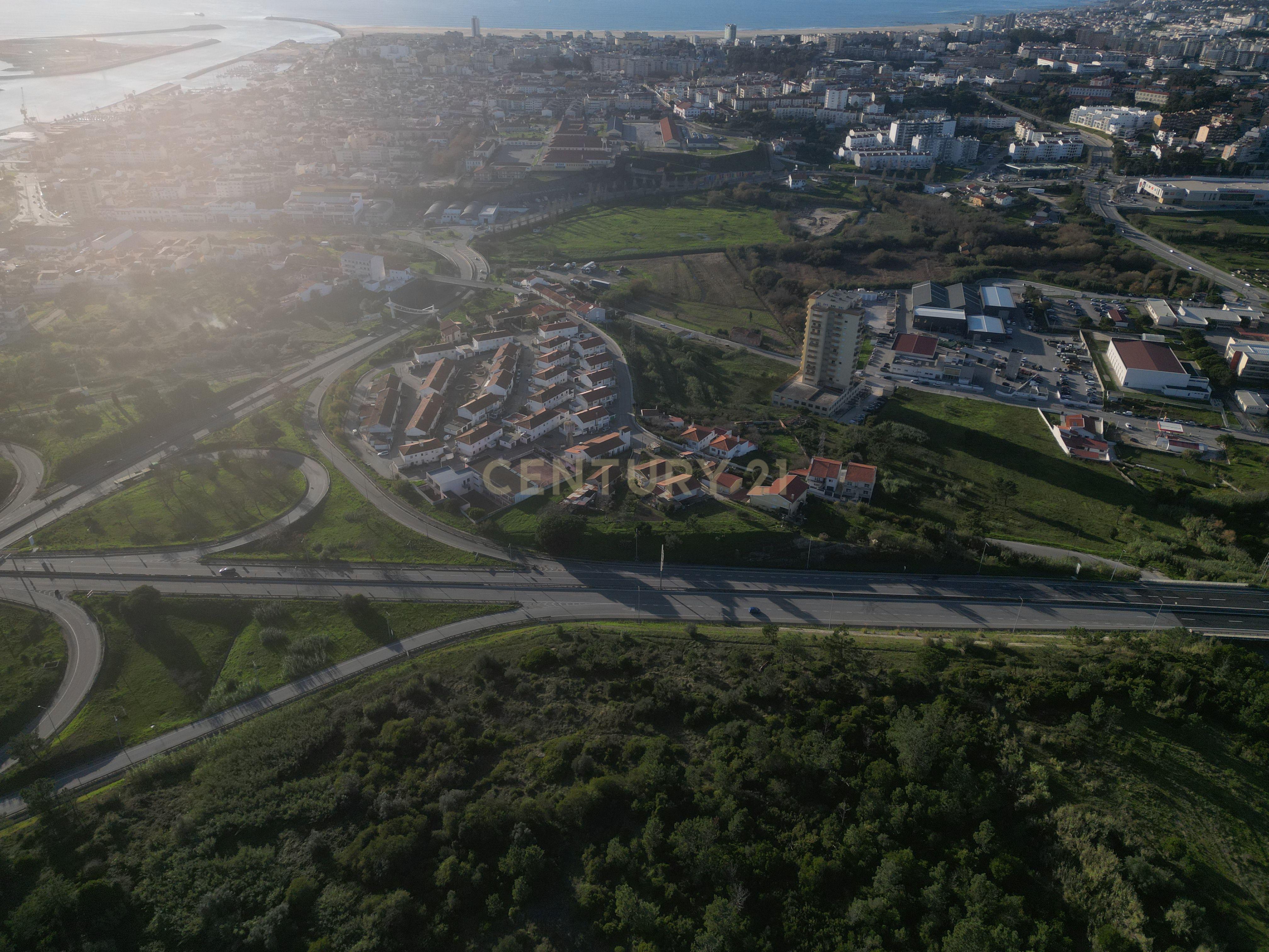 Oportunidade Única para Construtores: 2 Terrenos Rústicos na Entrada da Figueira da Foz - Image 12