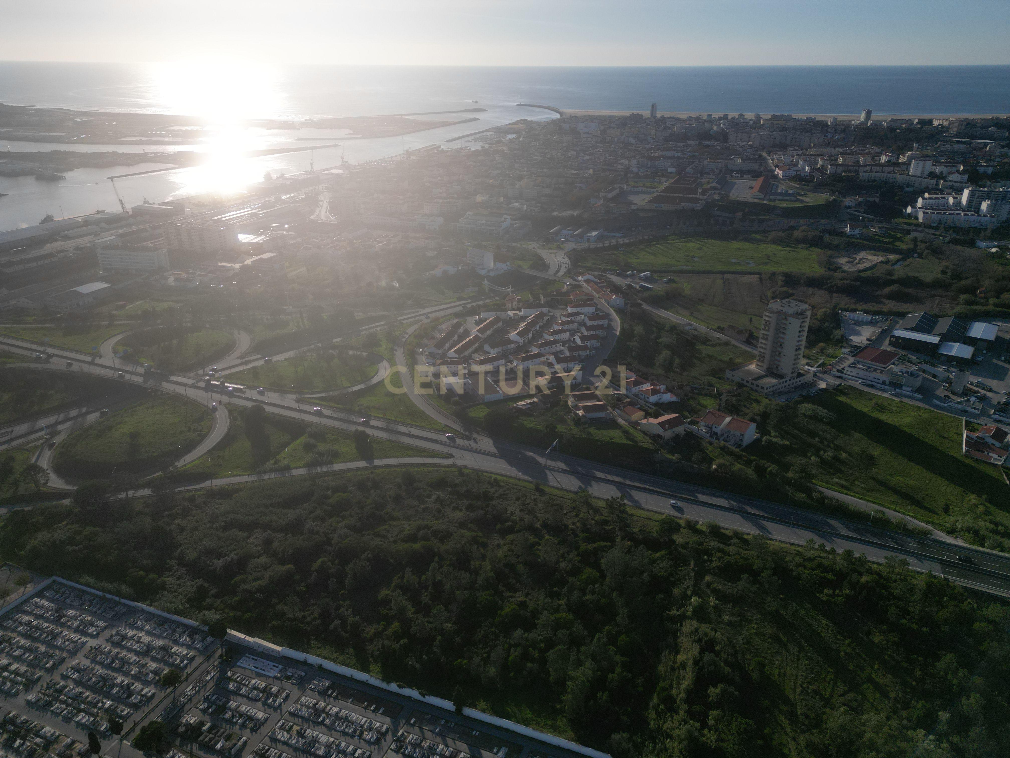 Oportunidade Única para Construtores: 2 Terrenos Rústicos na Entrada da Figueira da Foz - Image 6