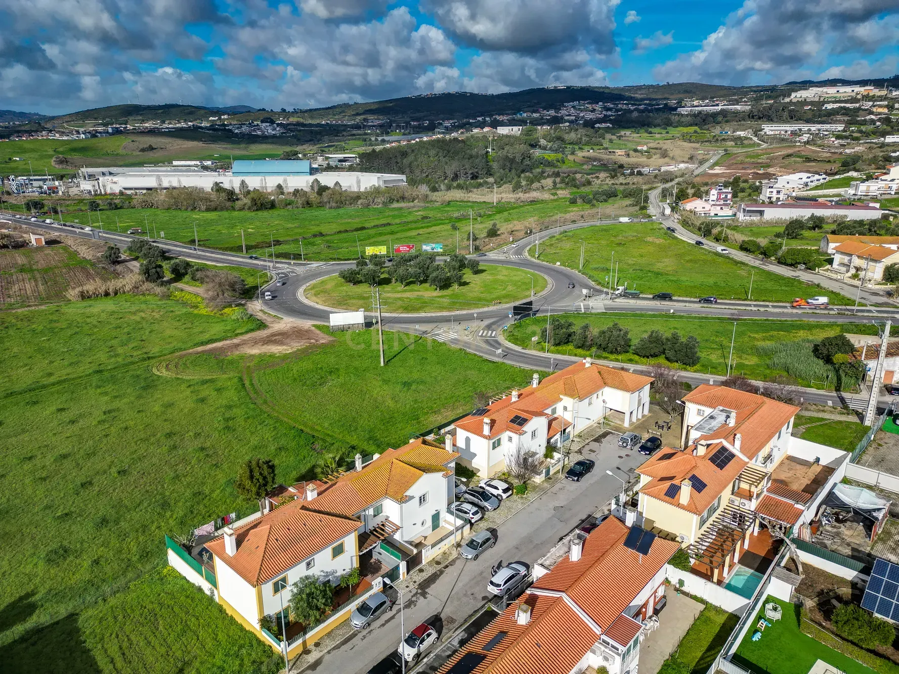 MORADIA T5 COM JARDIM, EM SANTO ANTÃO DO TOJAL - Image 61