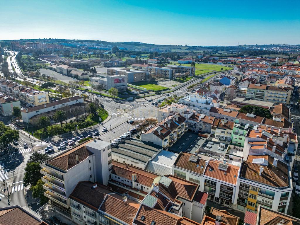 Edificio Comércio  - Centro da Amadora,  Rua Gonçalves Ramos - Image 66