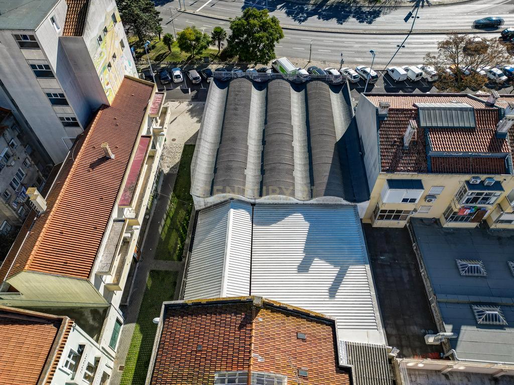 Edificio Comércio  - Centro da Amadora,  Rua Gonçalves Ramos - Image 73