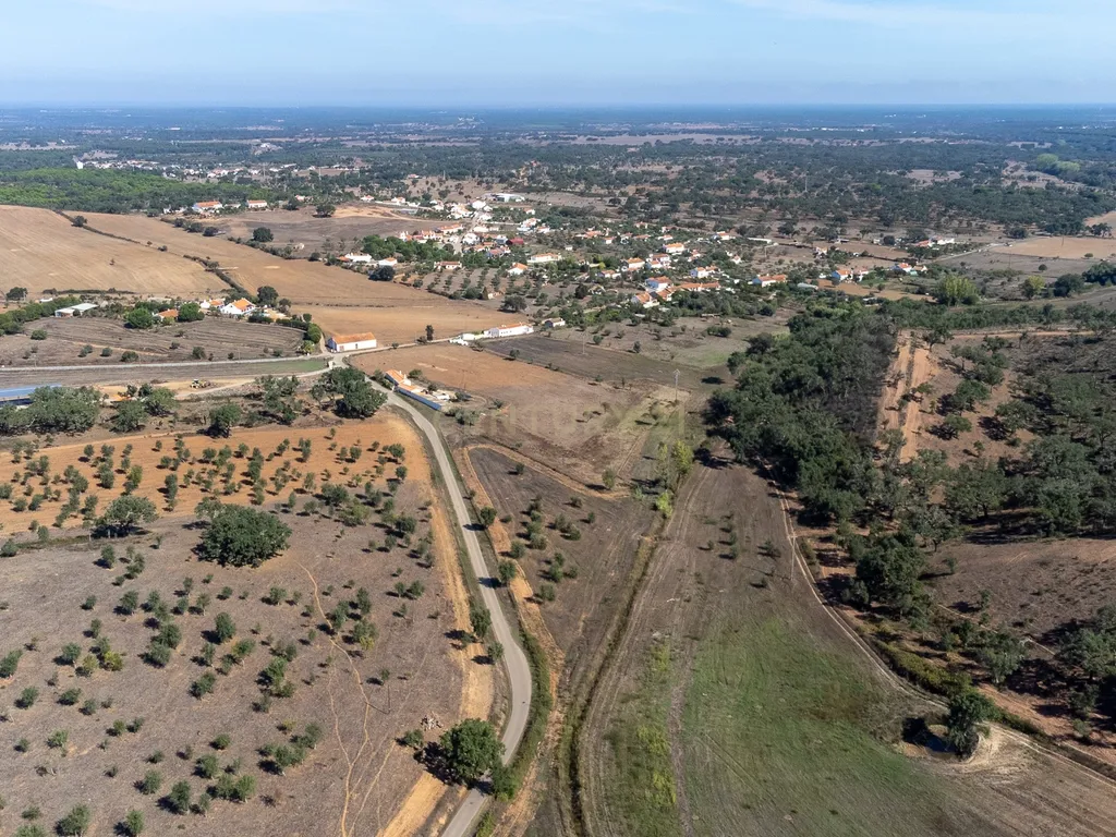 Quinta a 20 km da Costa Vicentina, 8.250m2 de terreno - Image 19