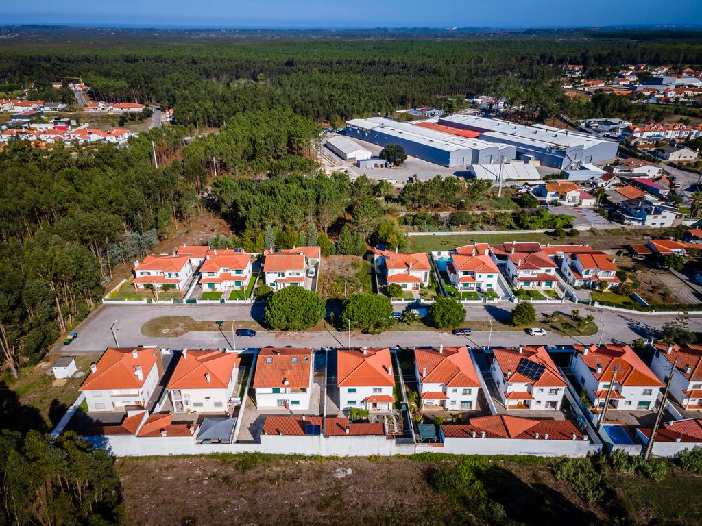 Lote de Terreno de 527m2 , para construção - Image 7