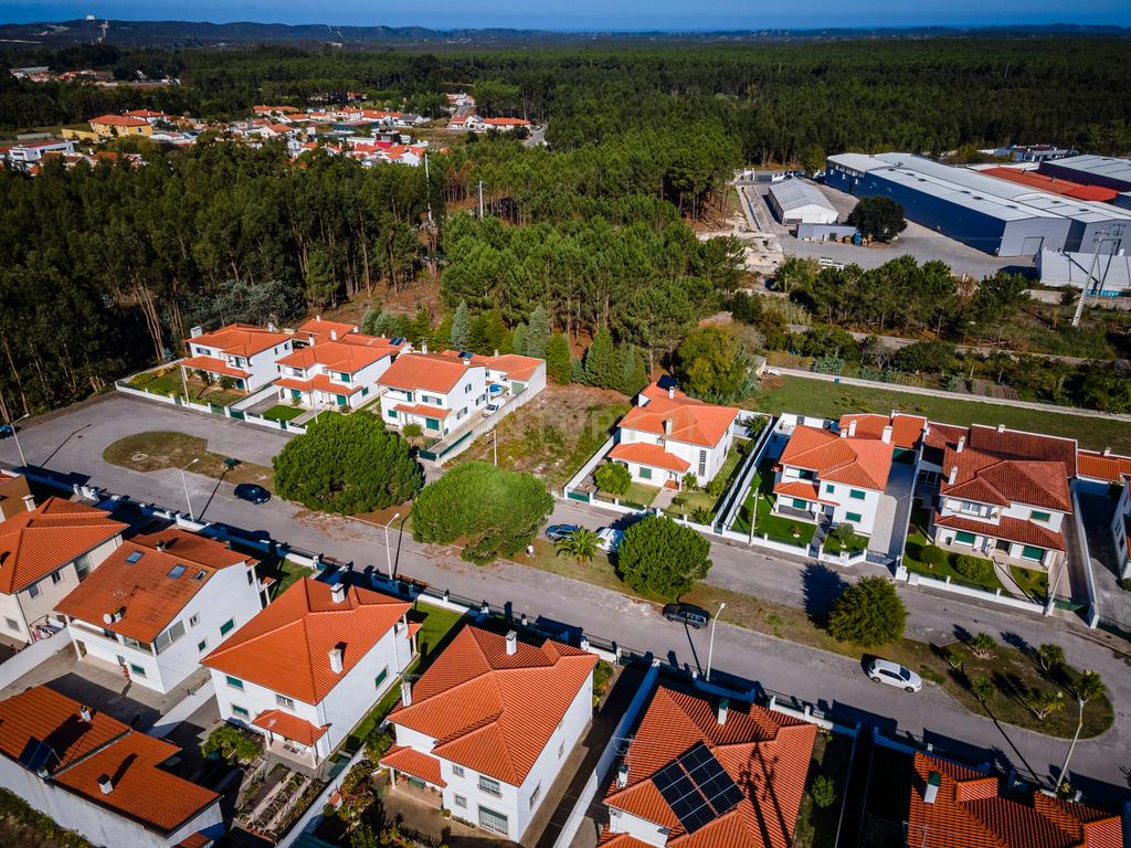 Lote de Terreno de 527m2 , para construção - Image 9