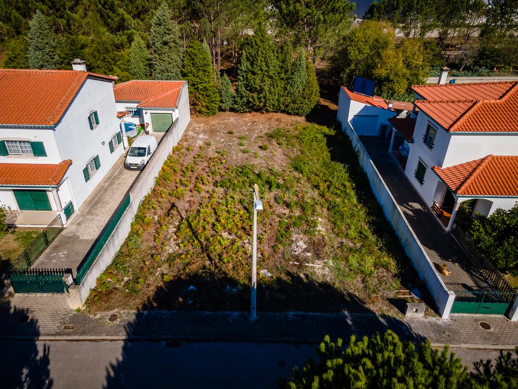 Lote de Terreno de 527m2 , para construção - Image 1