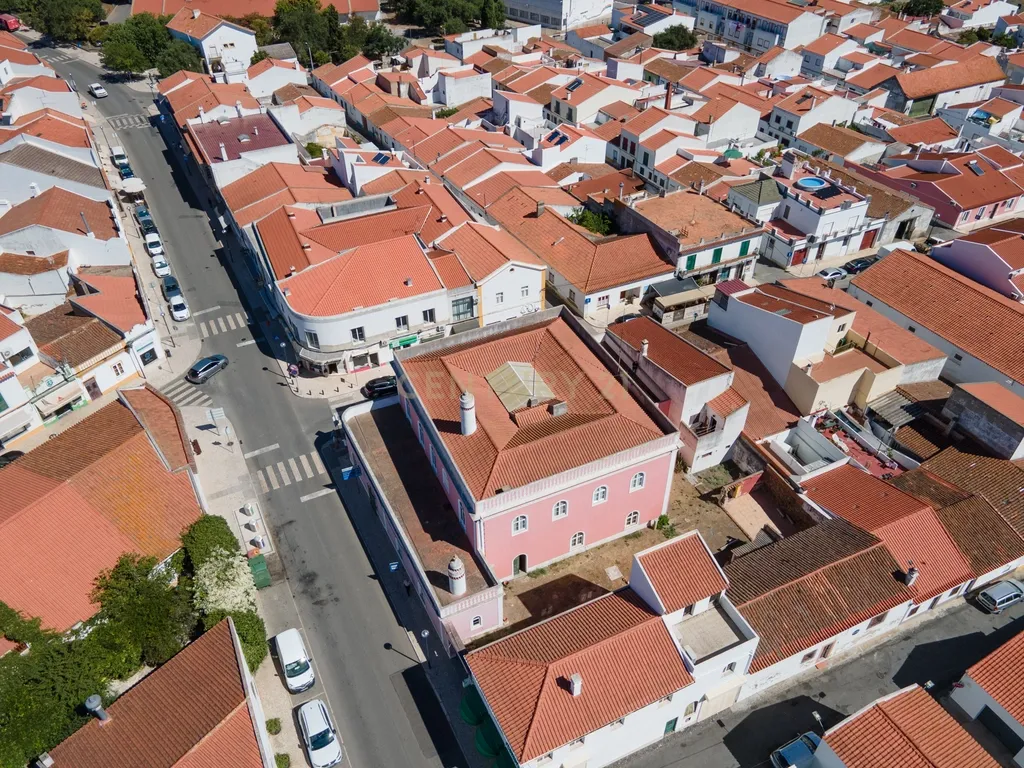 Loja - Palacete em Ferreira do Alentejo - Image 13
