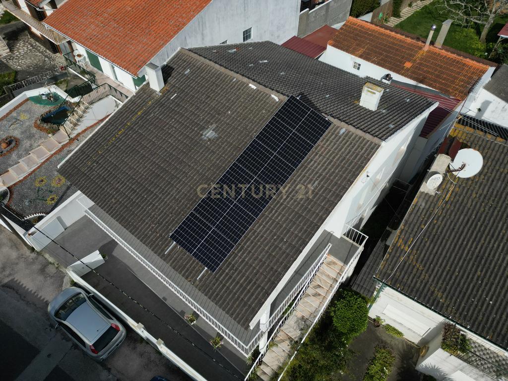 Moradia T8 com piso térreo adaptado, pátio interior, churrasqueira, jardim e horta no Paião, Figueira da Foz - Image 13