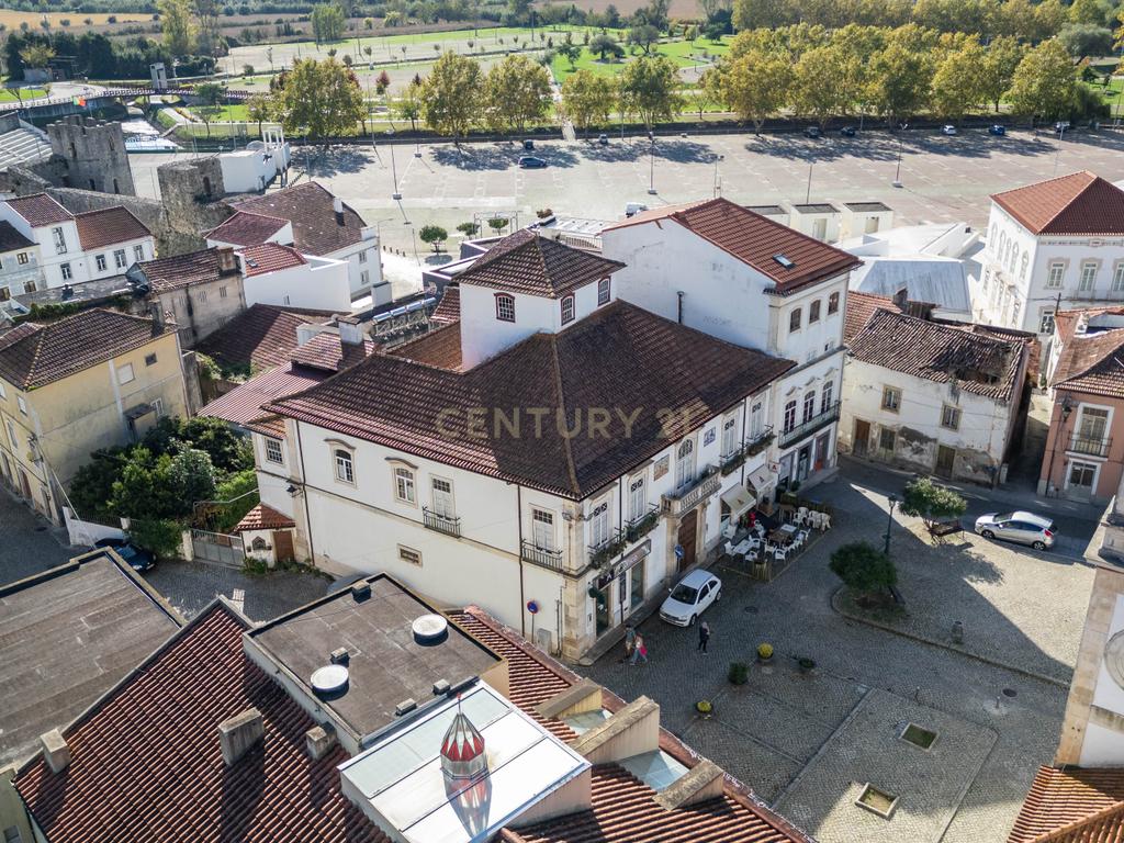 Palacete em Soure - Image 40