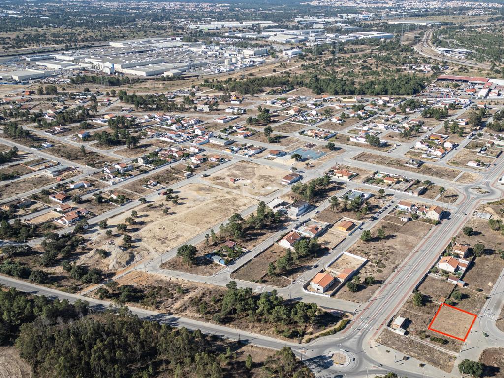 Terreno para construção de  630 m2, Quinta da Marquesa I e III - Image 7