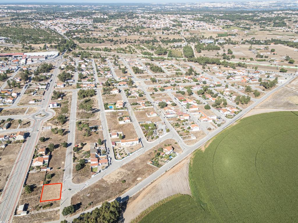 Terreno para construção de  630 m2, Quinta da Marquesa I e III - Image 9