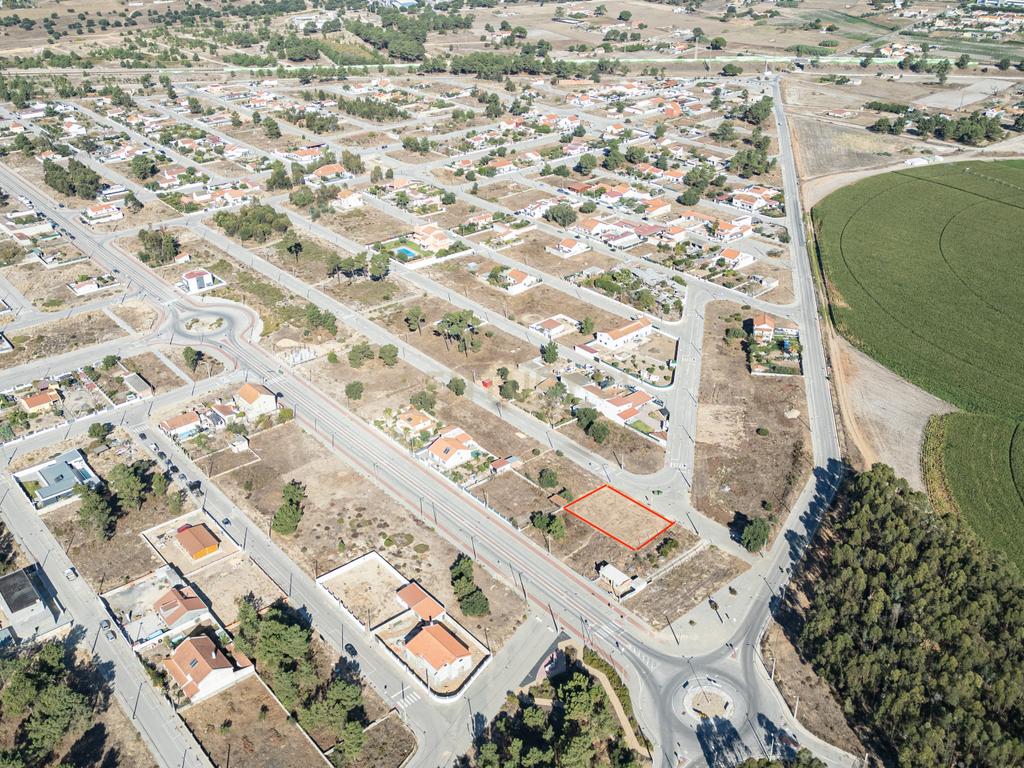 Terreno para construção de  630 m2, Quinta da Marquesa I e III - Image 8