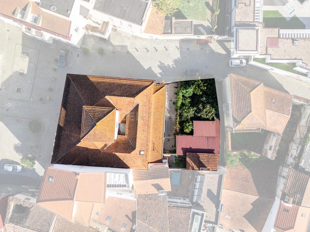 Palacete em Soure - Image 32