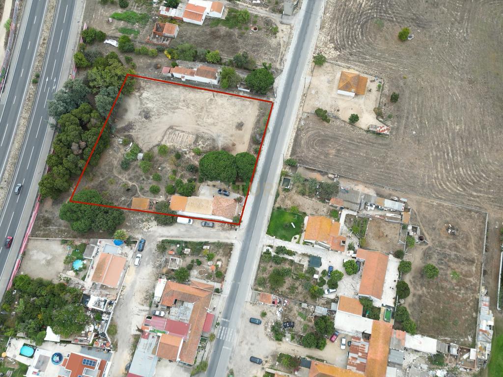 Moradia Terrea isolada em Palhais e Coina - Image 24