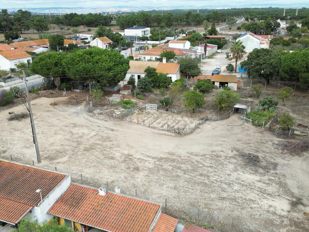 Moradia Terrea isolada em Palhais e Coina - Image 26