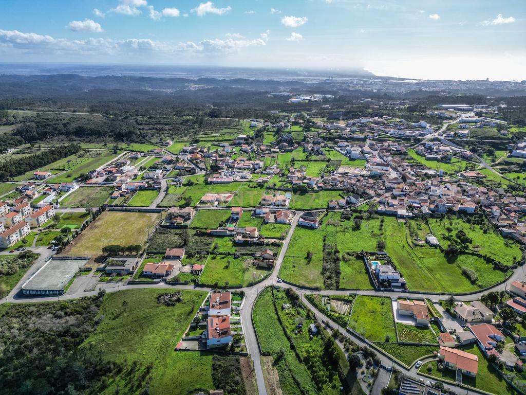 Terreno Plano para Construção - Image 10