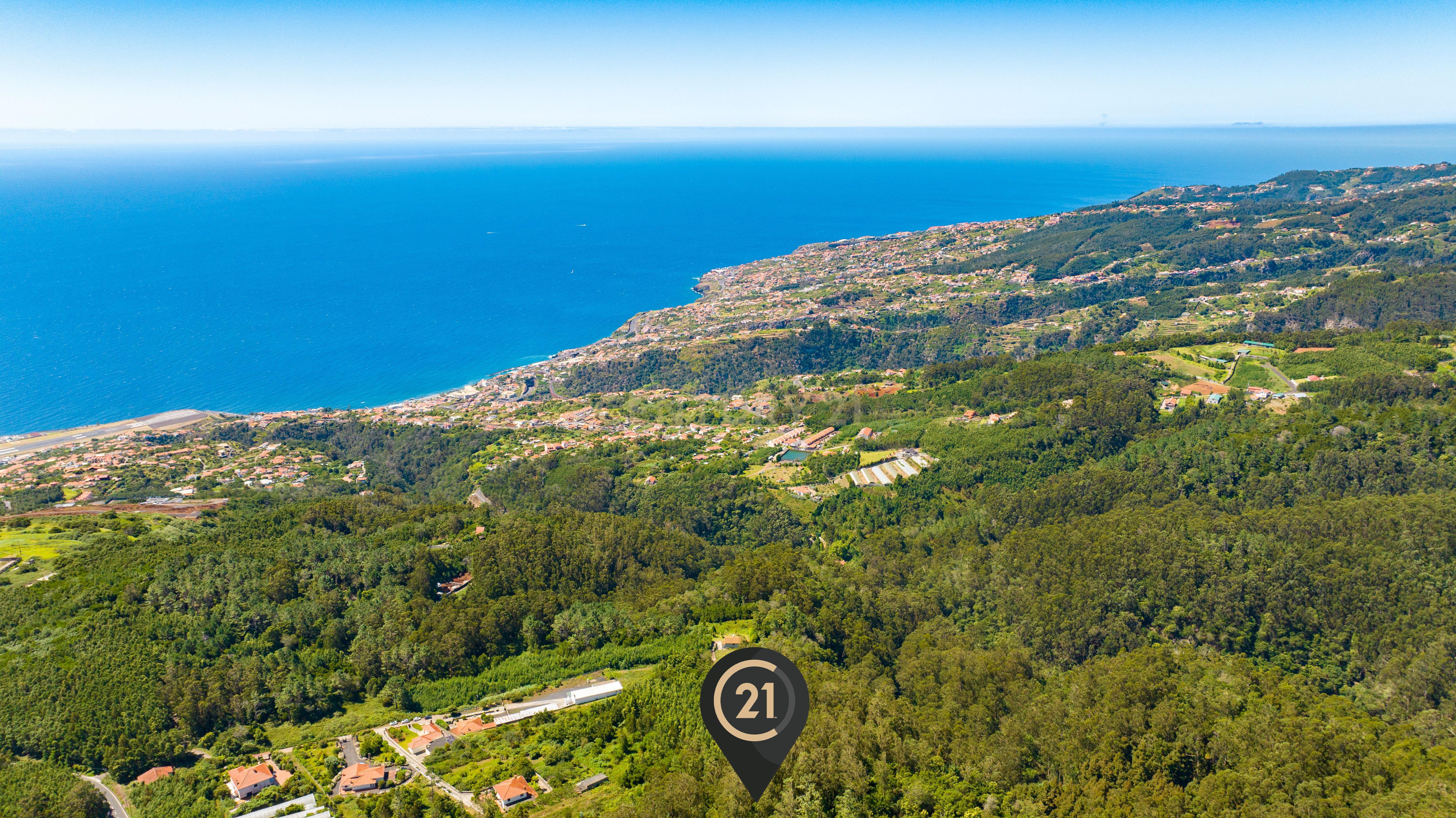 Terreno Rústico de 1150 m2 - Santa Cruz, Madeira - Image 9