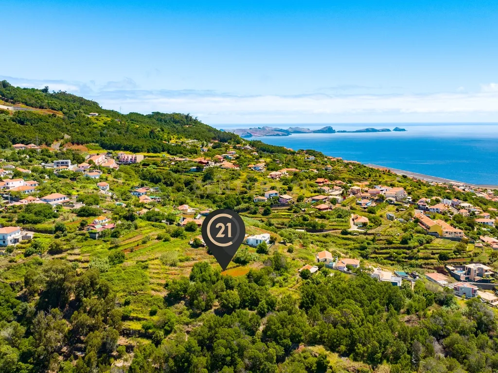 🌿 Terreno 640 m2 Rústico-Agrícola nas Eiras - R 190 - Santa Cruz, Madeira - Image 9