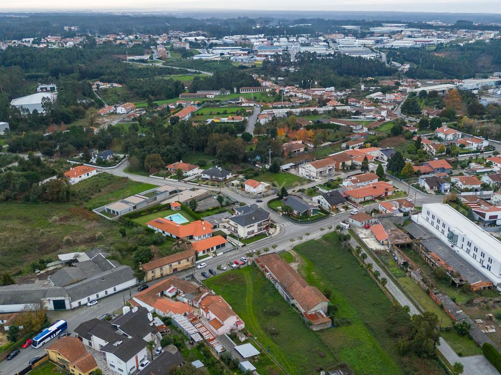 Terreno para construção - Paços de Brandão - Image 5