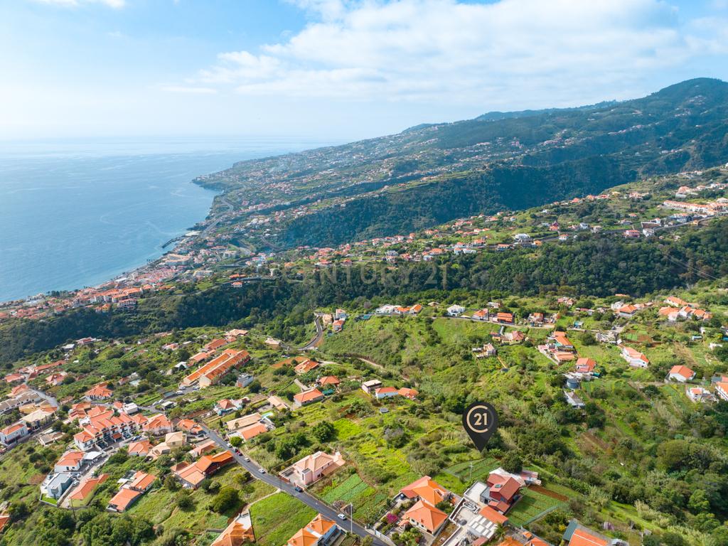 Terreno Rústico Agroflorestal de 900 m2 - Santa Cruz, Madeira - Image 9