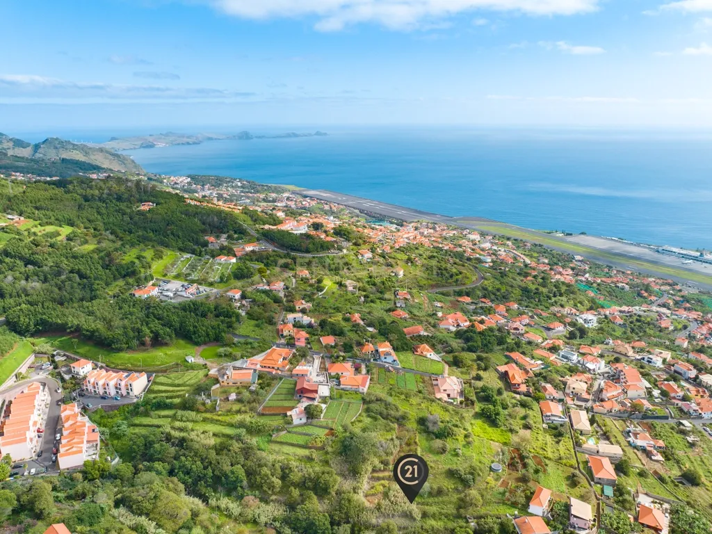 Terreno Rústico Agroflorestal de 730 m2 - Santa Cruz, Madeira - Image 6