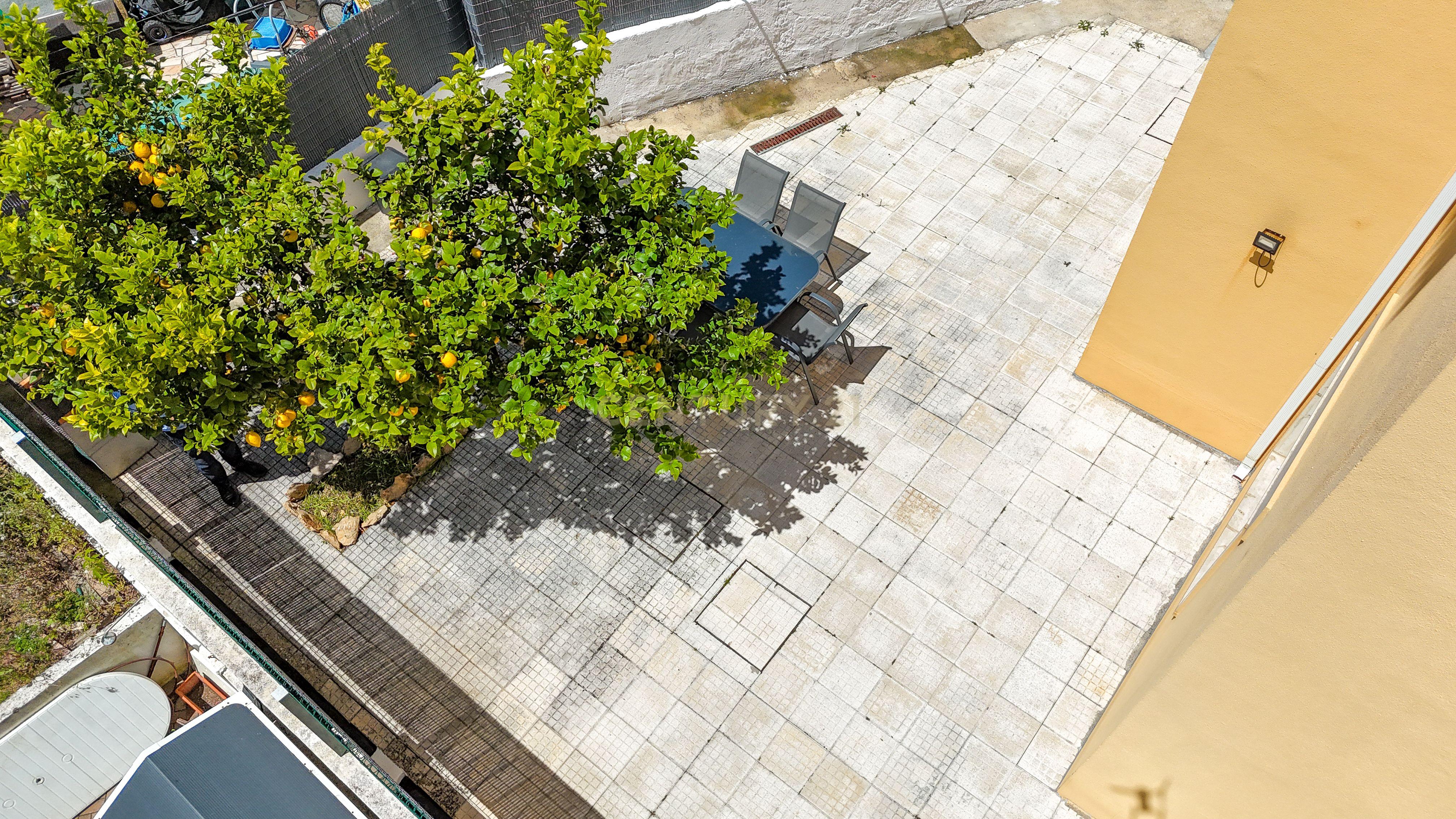T3 com Terraço Privativo em Andar de Moradia | Bicesse (10min de Cascais) - Image 6