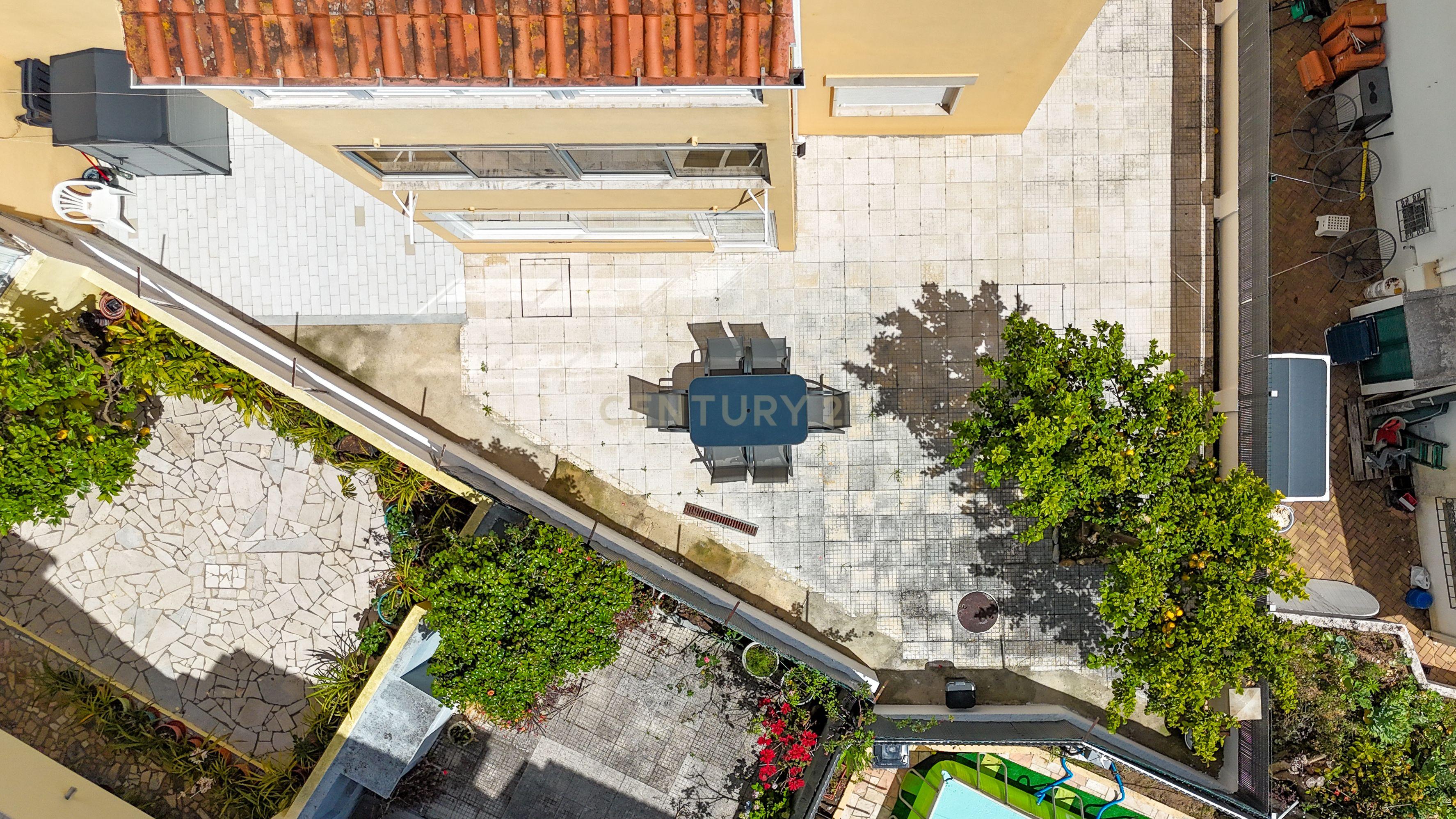 T3 com Terraço Privativo em Andar de Moradia | Bicesse (10min de Cascais) - Image 31