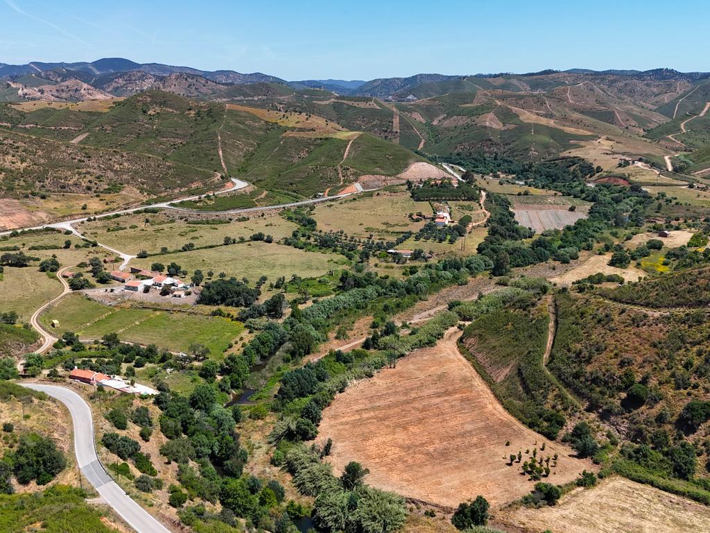 Terreno na Barragem de Odelouca, Monchique - Image 1
