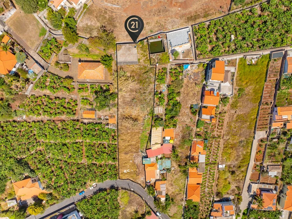 Oportunidade de Investimento – Terreno à Venda em Santa Rita, Funchal - Image 10