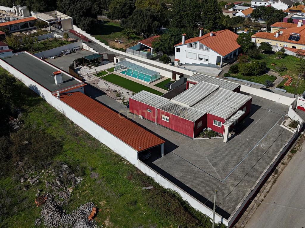 Moradia Independente com Piscina aquecida, Anexos e 3 BOXs (Riachos) - Image 79