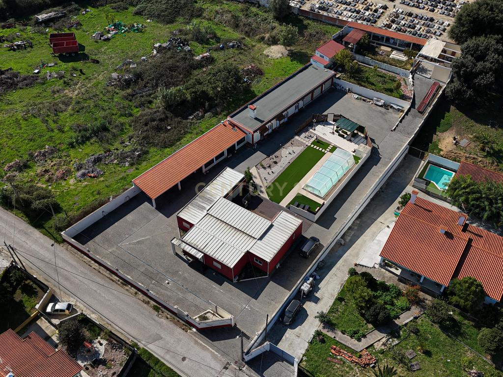 Moradia Independente com Piscina aquecida, Anexos e 3 BOXs (Riachos) - Image 80