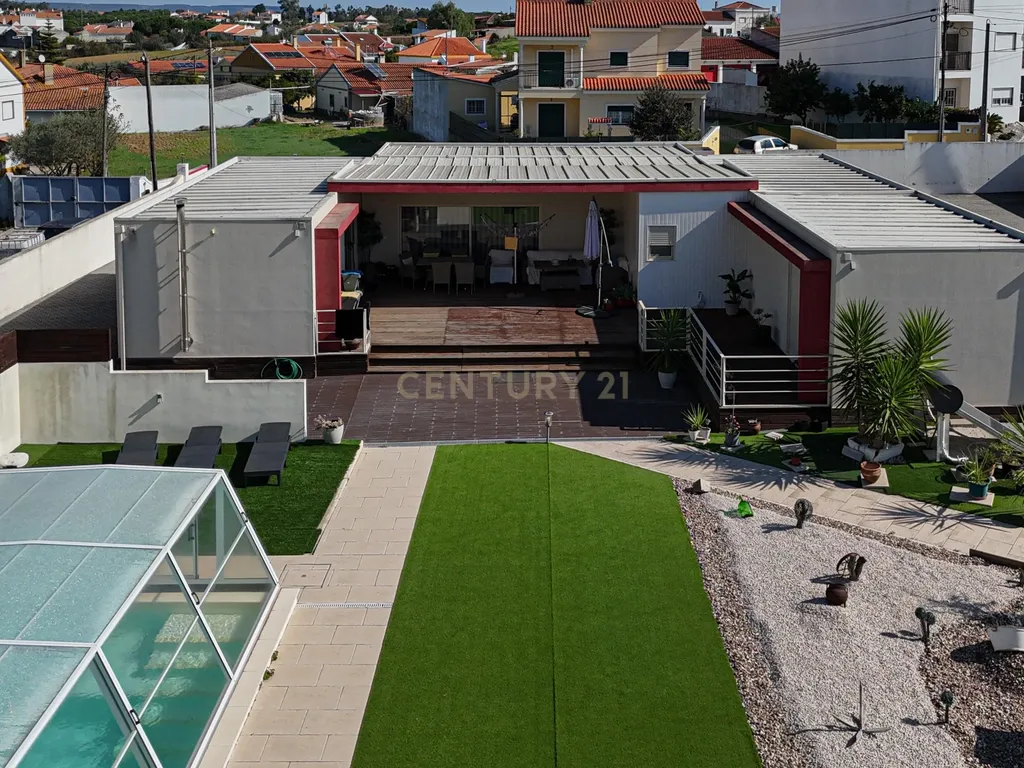 Moradia Independente com Piscina aquecida, Anexos e 3 BOXs (Riachos) - Image 84