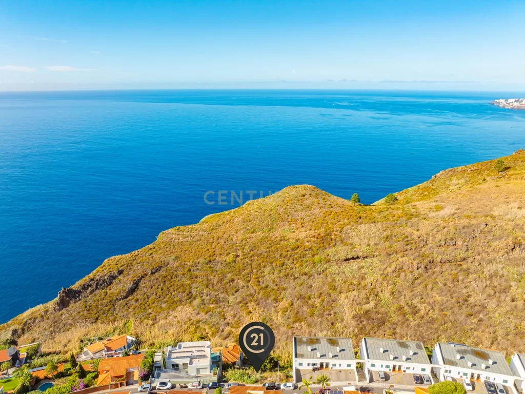 Terreno Urbano à Venda - 760 m² - Garajau, Madeira - Image 3