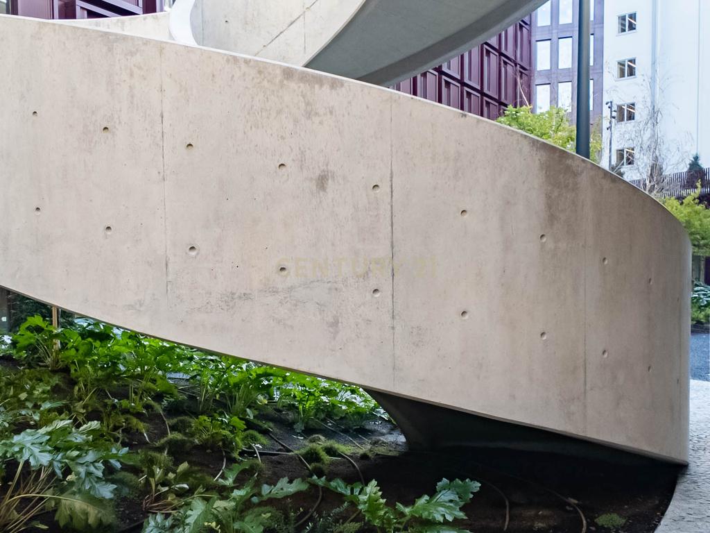 Apartamento T1 Novo I Condomínio Bonjardim I Arrendamento - Image 34