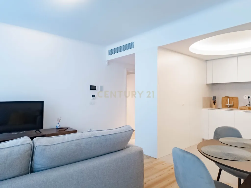 Apartamento T1 Novo I Condomínio Bonjardim I Arrendamento - Image 5