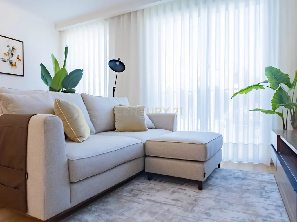 Apartamento T1 Novo I Condomínio Bonjardim I Arrendamento - Image 4
