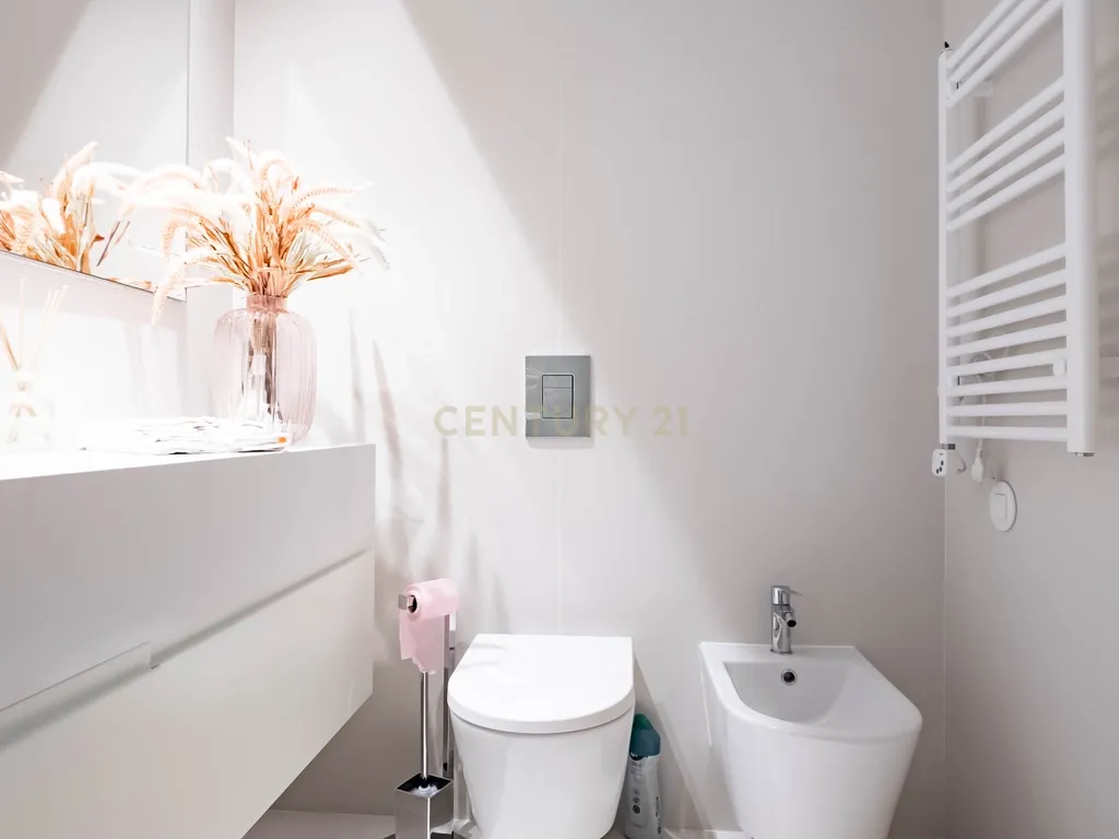 Apartamento T1 Novo I Condomínio Bonjardim I Arrendamento - Image 11